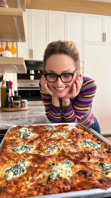 Giada Lasagna, Crispy Lasagna, Lasagna Sheets Recipe, Sheet Pan Lasagna, Pan Lasagna, Giada De Laurentiis Recipes, Lasagna Recipe With Ricotta, Giada Recipes, Lazy Lasagna