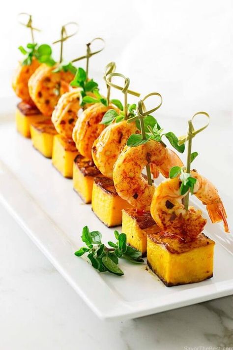 Fancy Food For A Crowd, Savoury Canapes, Canape Recipes, Shrimp Bites, Yummy Shrimp Recipes, Cold Shrimp, Shrimp Appetizer Recipes, School Dinner, Canapes Recipes