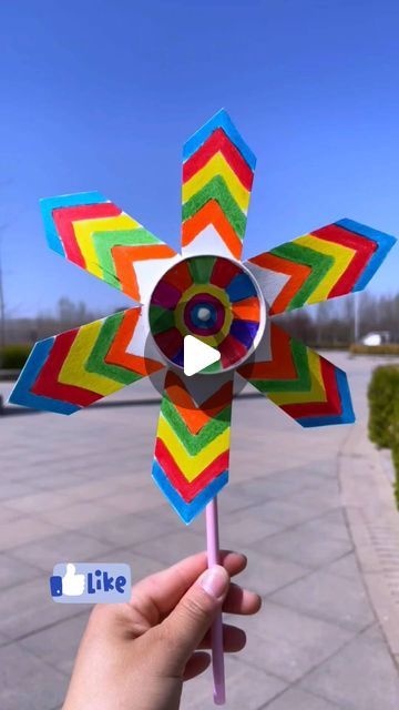 Whirligigs Patterns Wind Spinners Free, Paper Cup Crafts For Kids, Diy Summer Crafts For Kids, Paper Pinwheel Diy, Double Sided Tape Crafts, Kindergarten Arts And Crafts, 2024 Title, Summer Craft Ideas, Wheel Crafts