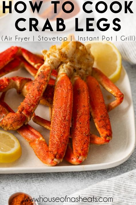 Xmas Foods, Snow Crab Legs, Maryland Crab Cakes, Snow Crab, How To Cook Lobster, Seafood Seasoning, Cooking Seafood, King Crab, Crab Legs