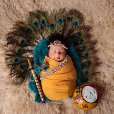 Baby Fashion Girl Newborn, Baby Photography Poses, Baby Birthday Photoshoot, Baby Boy Newborn Photography, Monthly Baby Pictures, Monthly Baby Photos, Baby Photoshoot Boy, Newborn Baby Photoshoot, Baby Boy Photography