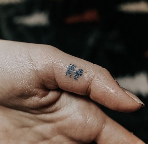 xx | ILikeItThatWay Blue Ink Tattoos, Tattoo Zeichnungen, Neck Tattoos, Tiny Tattoo, Diy Tattoo, Dainty Tattoos, Aesthetic Tattoo, Little Tattoos, Small Tattoo