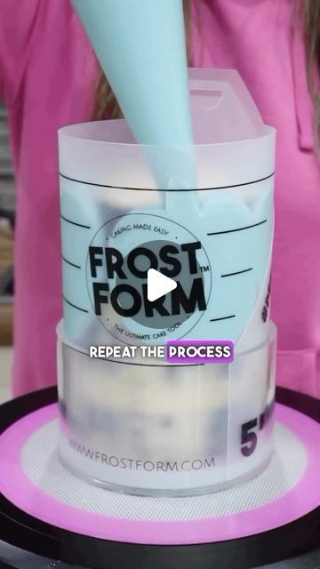 Frost Form® on Instagram: "How to use American Buttercream with Frost Form to make perfect cakes 🩷  Get the recipe for our Soft American Buttercream on frostform.com and follow the instructions in this video for the best results!" Frost Form Buttercream, How To Frost A Cake For Beginners, Frost Form Cake Ideas, Frost Form, American Buttercream, Blue Frosting, Decorator Frosting, Baking Goods, Perfect Cake