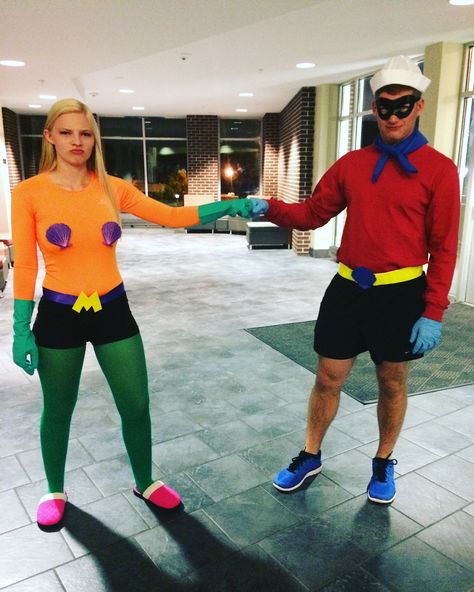 Mermaid Man and Barnacle Boy Costume Barnacle Boy Costume, Easy Guy Costumes, Mermaid Man Costume, Mermaid Man And Barnacle Boy, Mermaid Man And Barnacle, Partner Costumes, Barnacle Boy, Costume Mermaid, Kostuum Halloween