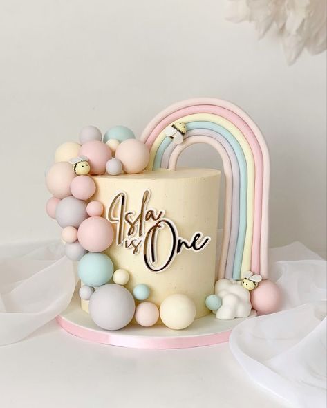 Rainbow Cake One Year Old, Pastel Cake 1st Birthday, Rainbow Balloon Cake, 1st Birthday Cake Pastel Colors, Pastel Colour Theme Birthday Party, Pastel Coloured Cake, Pastel Coloured Birthday Cake, Birthday Cake Rainbow Pastel, Pastel Rainbow First Birthday Cake