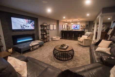 Basement Family Rooms, Finished Basement Designs, Dream Basement, Basement Inspiration, Basement Bar Designs, Basement Living Rooms, Cozy Basement, Basement Family Room, Diy Basement