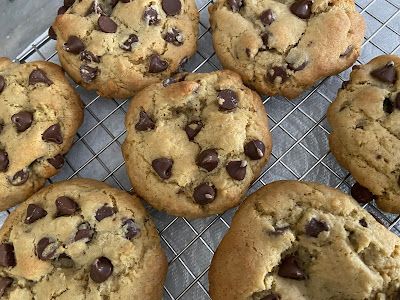 The Pastry Chef's Baking: Chocolate Chip Cookies from Kroll's Korner Krolls Chocolate Chip Cookies, Krolls Korner Chocolate Chip Cookies, Krolls Korner, Bakery Goodies, Choc Cookies, Fudgy Brownie Recipe, Mini Chocolate Chip Cookies, S Cookies, Baking Chocolate