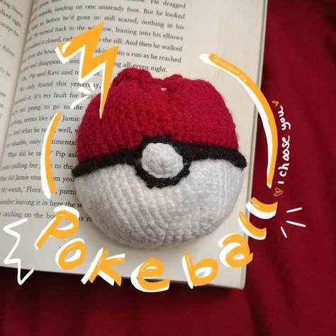 Omgg so excited for this onee!!!!! Made my boyfriend this cute pokeball pouch reallyy LOVE how it turned out, not the perfect one but it's my first time so I'm quite happy about itt 💗✨ Pattern: @ami_amour Made alil adjustments in the pattern while making this project but ahh I'm so happyyy!!!! #crochet #crochetinspiration #crocheting #pokemon #pokemoncrochet Diy Crochet For Boyfriend, Crochet Gifts For Bf, Crochet Projects For Boyfriend, Crochet For Boyfriend, Bf Gifts, My Boyfriend, Crochet Gifts, Diy Crochet, So Excited