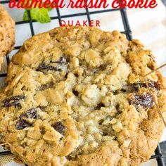 Quaker Oatmeal Raisin Cookies, Vanishing Oatmeal Cookies, Quaker Oatmeal Cookies, Oatmeal Raisin Cookie Recipe, Best Oatmeal Raisin Cookies, Raisin Cookie Recipe, Quaker Oatmeal, Oatmeal Raisin Cookie, Best Oatmeal Cookies