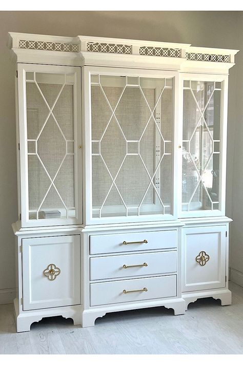 White China Cabinet Makeovers - The Resplendent Home Painted China Cabinet Ideas, China Cabinet Makeovers, White China Cabinet, Conversation Room, White China Cabinets, China Hutch Decor, China Cabinet Makeover, Painted Hutch, Painted China Cabinets