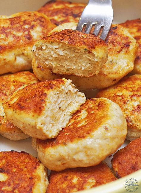 Russian Chicken, Russian Dishes, Eastern European Recipes, Ukrainian Recipes, European Cuisine, European Food, Russian Recipes, Poultry Recipes, Turkey Recipes