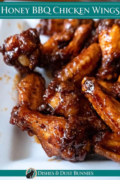 Wing Meals, Wings In The Oven Crispy, Chicken Wing Ideas, Chicken Wing Sauce Recipe, Oven Crispy Chicken, Chicken Wings On The Grill, Honey Bbq Wings Recipe, Wings On The Grill, Grilling Meals