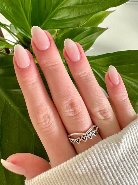 Short Nails For Middle School, Confirmation Nails Short, Nail Ideas For Confirmation, Super Simple Acrylic Nails, Acrylic Nails For Pale Skin, Plain Prom Nails, Basic Clean Girl Nails, Nail Inspo For Pale Skin, Confirmation Nails Simple