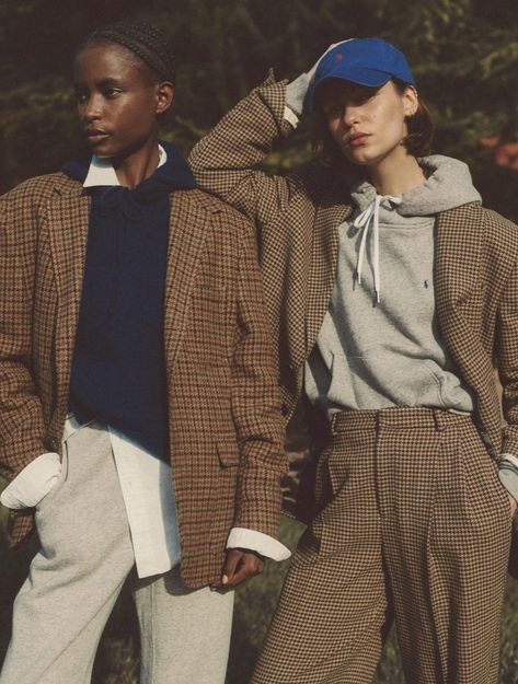 Polo Ralph Lauren Women Campaign Fall 2023 Lensed by Annemarieke Van Drimmelen. Ralph Lauren Photoshoot, Womens Denim Vest, Tweed Pants, Polo Ralph Lauren Women, Timeless Wardrobe, Ralph Lauren Style, Ralph Lauren Pants, Glen Plaid, Ralph Lauren Women