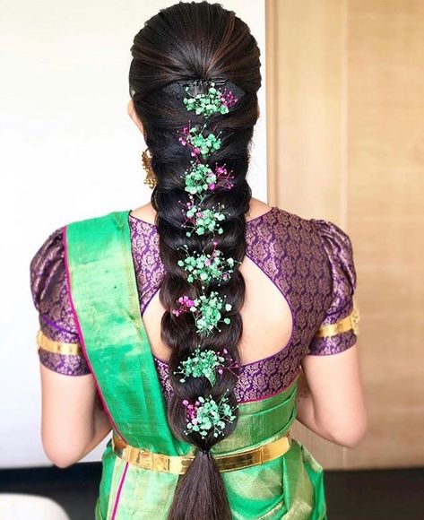 Indian Hairstyles For Saree, South Indian Hairstyle, Messy Braided Hairstyles, Reception Hairstyles, South Indian Wedding Hairstyles, Indian Braids, Bridal Hairstyle Indian Wedding, Hair Style On Saree, Hair Dressing