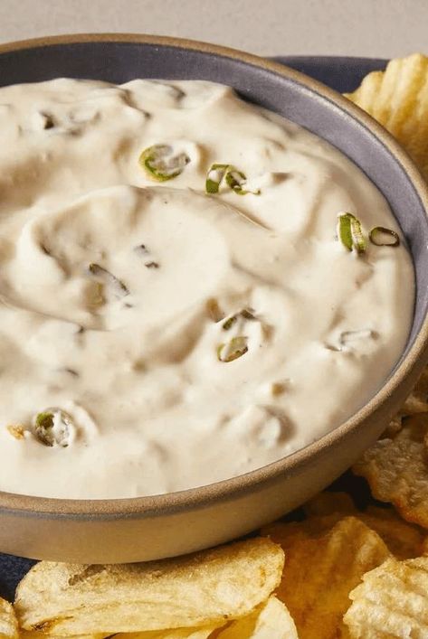 Potato Chip Dip Recipes, Recipe With Capers, Potato Chip Dip, Easy Chip Dip, Accordion Potatoes, Dip For Potato Chips, Tartar Sauce Recipe, Chip Dip Recipes, Cheddar Dip