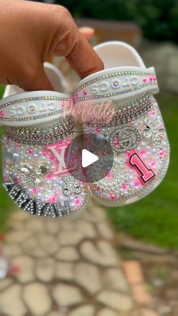 Ryan Kimberly on Instagram: "Thank you @ayonebby for trusting me with your daughters birthday shoes 💕✨ ••• Shop @perfectlyalignedcreationsllc ✨ ••• Exact pricing and how to order can be found on the website. LINK IN MY BIO.  ••• Currently shipping within the U.S only.  ••• #blingcrocs #crocsgang #customcrocs #personalizedshoes #crocskids #crocs #blingbling #birthdayshoes #diy #trusttheprocess #blingedout" Bedazzled Crocs Shoes Diy, Diy Bling Crocs, Bedazzled Shoes Diy, Birthday Shoes, Bedazzled Shoes, Daughters Birthday, Custom Shoes Diy, Personalized Shoes, Rhinestone Shoes