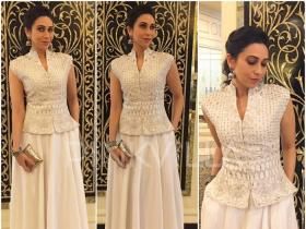 Karisma Kapoor kept it simple and elegant in a cream and gold anarkali by Anita Dongre for Arpita Aayush wedding Reception. Hair back in a bun with g... Skirt Modest Outfits, Gold Anarkali, Karishma Kapoor, Long Blouse Designs, Party Reception, Karisma Kapoor, Lehenga Blouse Designs, Anita Dongre, Salwar Kamiz