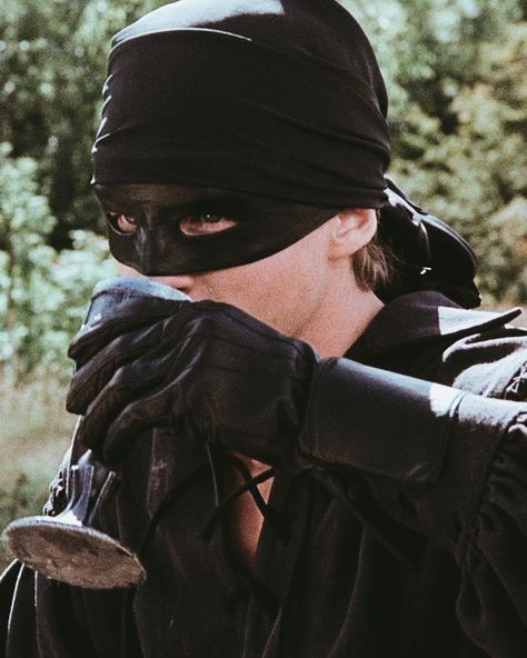 Wesley Princess Bride, Westley Princess Bride, Princess Bride Movie, Dread Pirate Roberts, Cary Elwes, Masked Men, The Princess Bride, Man In Black, Teen Summer