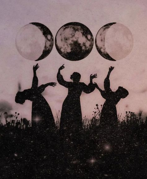 Sapphic Halloween, Lunar Witch, Witch Core, Witch Coven, Moon Witch, Witchy Wallpaper, Vintage Witch, Season Of The Witch, Arte Obscura