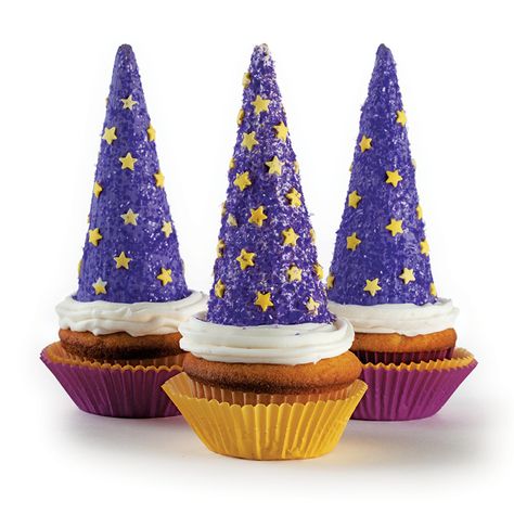 Wizard Birthday Party Ideas, Wizard Cake Ideas, Wizard Party Food, Wizard Party Ideas, Wizard Theme Party, Wizard Cupcakes, Medieval Cupcakes, Witches And Wizards Party, Fantasy Cupcakes