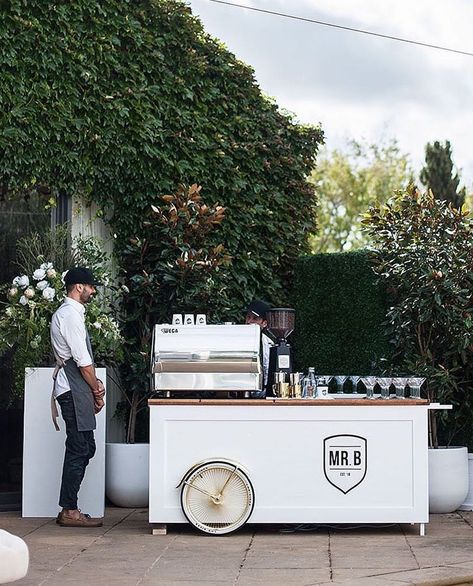 This is my kinda coffee cart! Espresso Martinis served to your guests! No wonder @mr.b_coffee was kept busy at the recent wedding of… Martini Bar Wedding, Coffee Booth, Mobile Coffee Cart, Coffee Bar Wedding, Espresso Martinis, Mobile Coffee Shop, Martini Bar, Coffee Bike, Coffee Truck