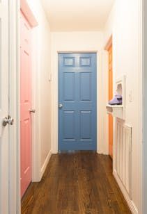 These first-time home buyers are inspired by Stanley Kubrick's set design and 1960s color schemes. Their Nashville home has retro funky vibes and monochrome moments. Orange Door, Funky Home Decor, Hus Inspiration, Bedroom Doors, Bedroom Paint, Door Color, House Goals, Cozy Home, Boys Room