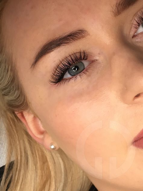 Classic Long Eyelash Extensions, Classic Fake Eyelashes, Nova Lash Extensions, Fake Eyelashes Styles, Classic Fake Lashes, Classic And Hybrid Lash Extensions, Lash Extensions On Blonde Lashes, Hybrid Lash Extensions Blue Eyes, Classic Eye Lash Extensions Styles