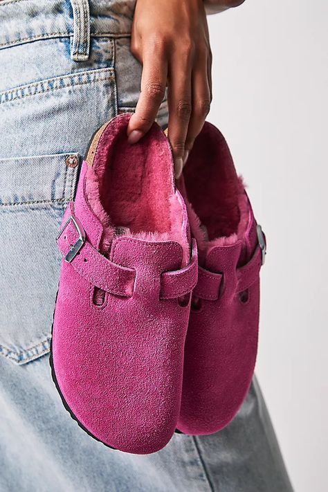 Boston Shearling Birkenstock | Free People Boston Shearling Birkenstock, Shearling Birkenstock, Pink Birkenstocks, Boston Shearling, Birkenstock Boston Shearling, Dream Items, Cute Sneakers, Birkenstock Boston, Lemon Pepper