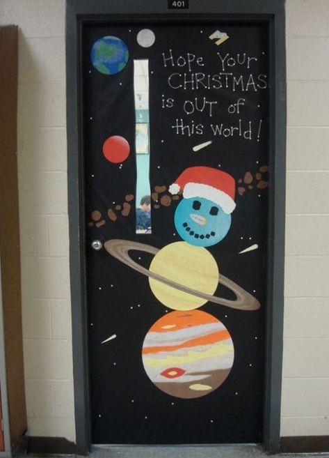 45 Amazing Ideas for Winter and Holiday Classroom Doors Science Classroom Door, Holiday Classroom Doors, Winter Classroom Door, Diy Christmas Door Decorations, Door Decorations Classroom Christmas, Diy Christmas Door, Christmas Door Decorating Contest, Science Classroom Decorations, Christmas Classroom Door