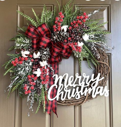 Farmhouse christmas mantle