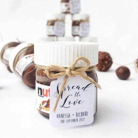 Bonbonniere Ideas, Unique Wedding Keepsakes, Simple Wedding Favors, Nutella Jar, Summer Wedding Favors, Diy Your Wedding, Creative Wedding Favors, Inexpensive Wedding Favors, Favors Ideas