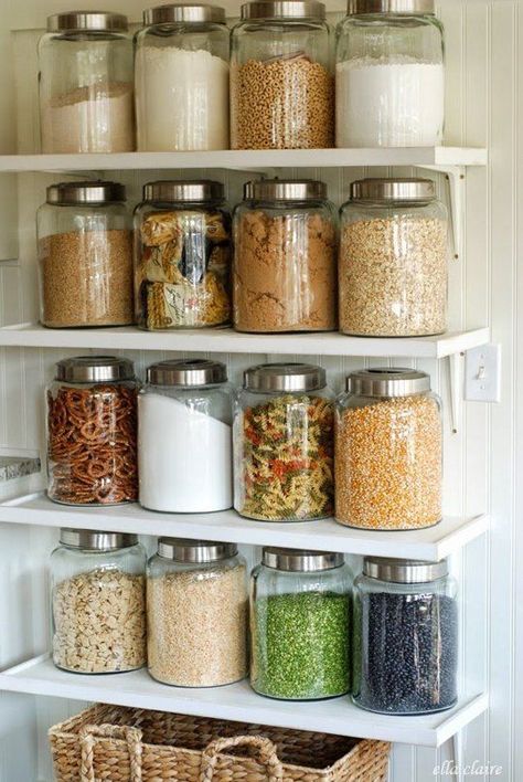 10 Inspiring Kitchens Organized with Glass Jars — Organizing Inspiration | The Kitchn Desain Pantry Dapur, Spring Cleaning Kitchen, Trendy Farmhouse, Organized Pantry, Desain Pantry, Country Diy, Decor Ikea, Diy Kitchen Storage, Organization Inspiration