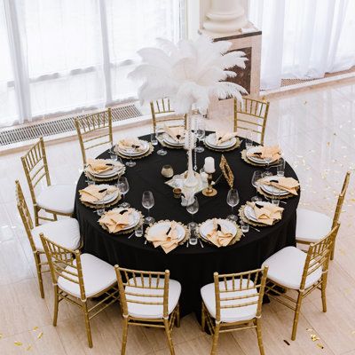 Table Themes Fundraiser, Small Retirement Party Ideas, Black And Gold Table Decorations, Black And Gold Tablescape, Black Tablecloth Wedding, Banquet Table Decorations, Pan Nachos, Progressive Dinner, Round Table Cloth