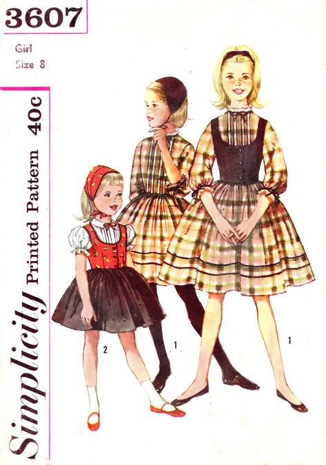 1950s Kids Fashion, Retro Sewing Patterns, Sewing Patterns Girls, Full Skirt Dress, Pattern Collection, Simplicity Patterns, Girl Pattern, One Piece Dress, 1950s Vintage