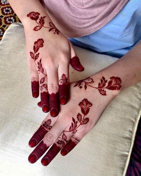 Inai Nikah, Traditional Sketches, Simple Henna Designs Hand, Rasta Nails, Wedding Henna Designs, Small Henna Designs, Simple Mehandi, Inai Pengantin, Mahendi Designs