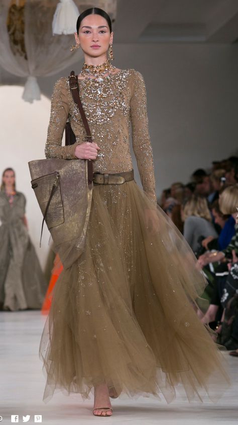 Ralph Lauren Spring 2015, Tulle Skirts Outfit, Elegance Dress, Tulle Skirts, Moda Retro, Classy Fashion, Fashion Mistakes, 가을 패션, Classy Women