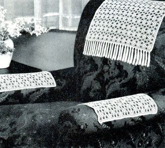 Chair Set Pattern | Crochet Patterns for free!I love free! Crochet Chair, Chair Back Covers, Vintage Crochet Patterns, Patterned Chair, Crochet Ruffle, Arm Chair Covers, Crochet Home Decor, Set Patterns, Doily Patterns