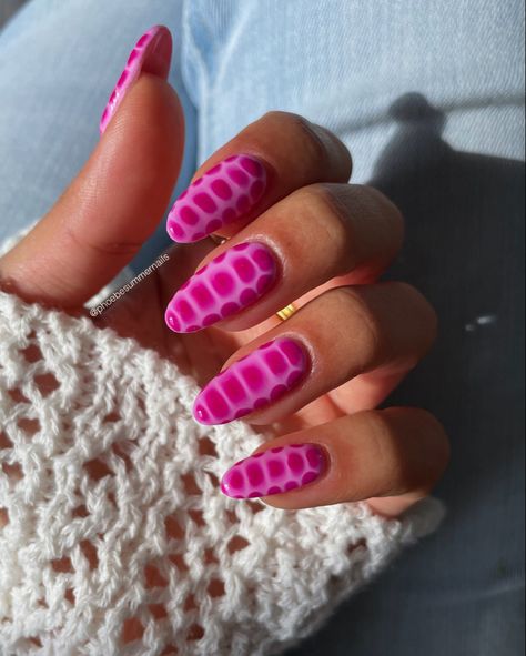 Almond Snake Nails, Statement Nail Ideas, Pink Snake Print Nails, Blooming Gel Snake Print, Colorful Blooming Gel Nails, Dark Pink Nails Ideas, Snake Print Nails Design, Nail Inspo Trendy 2024 Spring Almond, White Blooming Gel Nails