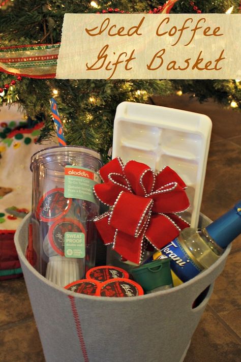 Iced Coffee Gift Basket Ideas #McCafeMyWay #AD                              … Ice Coffee Gift Basket, Iced Coffee Gift Basket Ideas, Coffee Gift Basket Ideas, Starbucks Gift Baskets, Iced Coffee Gifts, Coffee Lover Gifts Basket, Barista Life, Coffee Basket, Auction Basket