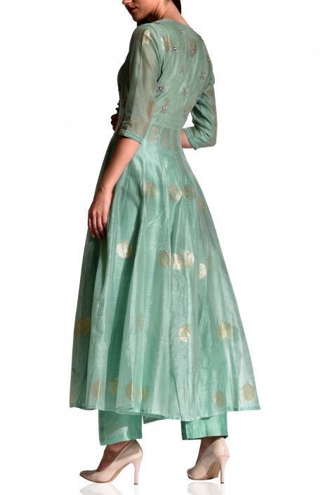 Green Indian Dress, Vani Vats, Punit Balana, Anarkali Designs, Seema Gujral, Baked Camembert, Indian Luxury, Silk Kurti Designs, Saree Ideas