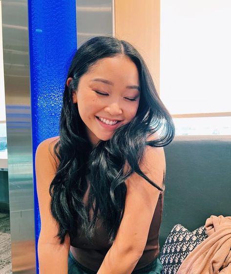 Lana Condor, Lara Jean, Female Actresses, Famous Singers, January 25, Summer Body, Fav Celebs, Insta Photo Ideas, Powerful Women