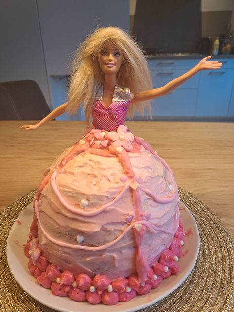 Barbie pink dress cake Barbie Skirt Cake, Barbie Dress Cake, Barbie Skirt, Barbie Pink Dress, Barbie Cake, Dress Cake, Barbie Dress, Pink Dress, Party Ideas