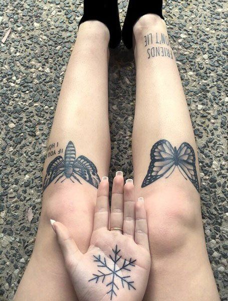 25 Beautiful Butterfly Tattoo Designs for 2020 - The Trend Spotter Moth And Butterfly Tattoo, Butterfly Leg Tattoos, People With Tattoos, Tattoo Fairy, Shin Tattoo, Bauch Tattoos, Butterfly Tattoos For Women, Ribbon Tattoos, Girls With Tattoos