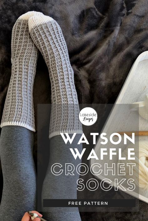 Winter Crochet Patterns, Crochet Socks Free Pattern, Crochet Sock Pattern, Waffle Crochet, Easy Crochet Socks, Beginner Crochet Patterns, Toe Up Socks, Crochet Sock, Crochet Baby Socks