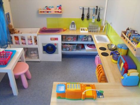 Daycare Rooms, Play Corner, Daycare Design, Daycare Room, Chic Kids, Home Daycare, Diy Furniture Hacks, Kids Play Area, Toy Rooms