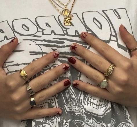 Marlene Mckinnon Aesthetic, Marlene Mckinnon, Rock Nails, Mens Nails, Hard Nails, Grunge Nails, Short Nail Designs, Cat Kuku, Funky Nails