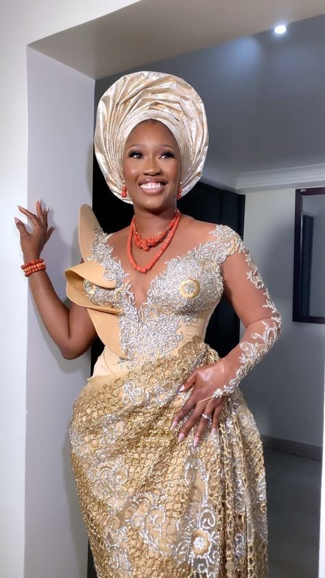 george_by_ruverodesigns on Instagram: The most beautiful Iteskiri/igbo Bride 😍😍😍 In our Luxury VVIP George in champagne @gusta_muo @mademoisellemoore Event planner… Styles For George Gowns, George Styles For Women, George Blouse Styles, Dresses Traditional African, Nigerian Attire, Nigerian Wedding Dresses, George Styles, Igbo Blouse, Neo African