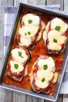 This Chicken Sorrentino includes eggplant, prosciutto, mozzarella, Parmesan cheese and marinara sauce. How is that for a combination? | cookingtheglobe.com Eggplant Prosciutto, Chicken Sorrentino Recipe, Chicken Sorrentino, Prosciutto Mozzarella, Chicken Eggplant, Eggplant Recipes, Marinara Sauce, Poultry Recipes, Italian Dishes