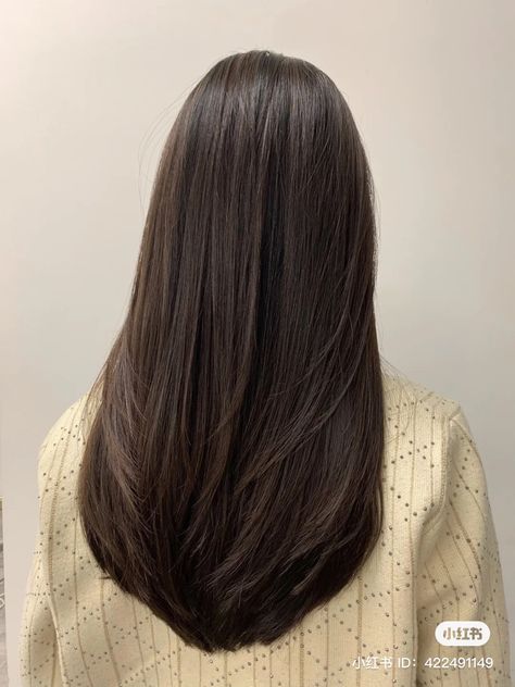 U Cut Hairstyle Short, U Cut Hairstyle, Haircuts For Long Hair Straight, Hairstyle Short Hair, U Cut, Black Hair Balayage, Hairstyle Short, Hair Inspiration Long, Straight Hair Cuts